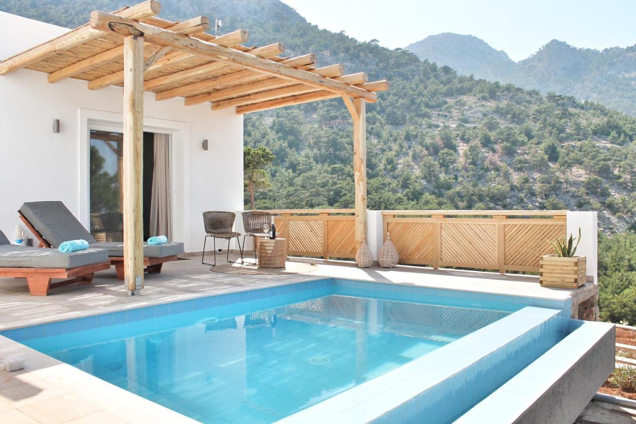Akropolis Village Complex Of Luxury Residence 키라파나기아 외부 사진