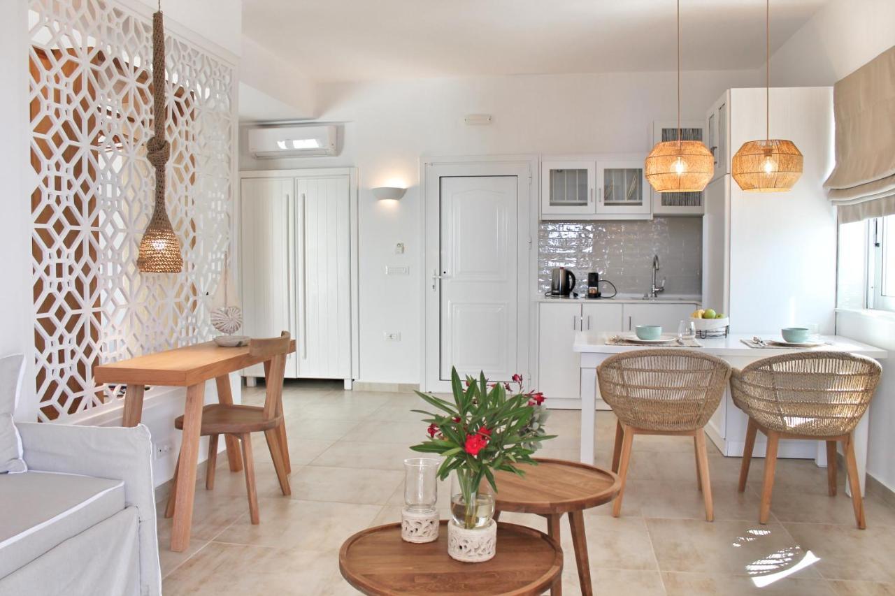 Akropolis Village Complex Of Luxury Residence 키라파나기아 외부 사진