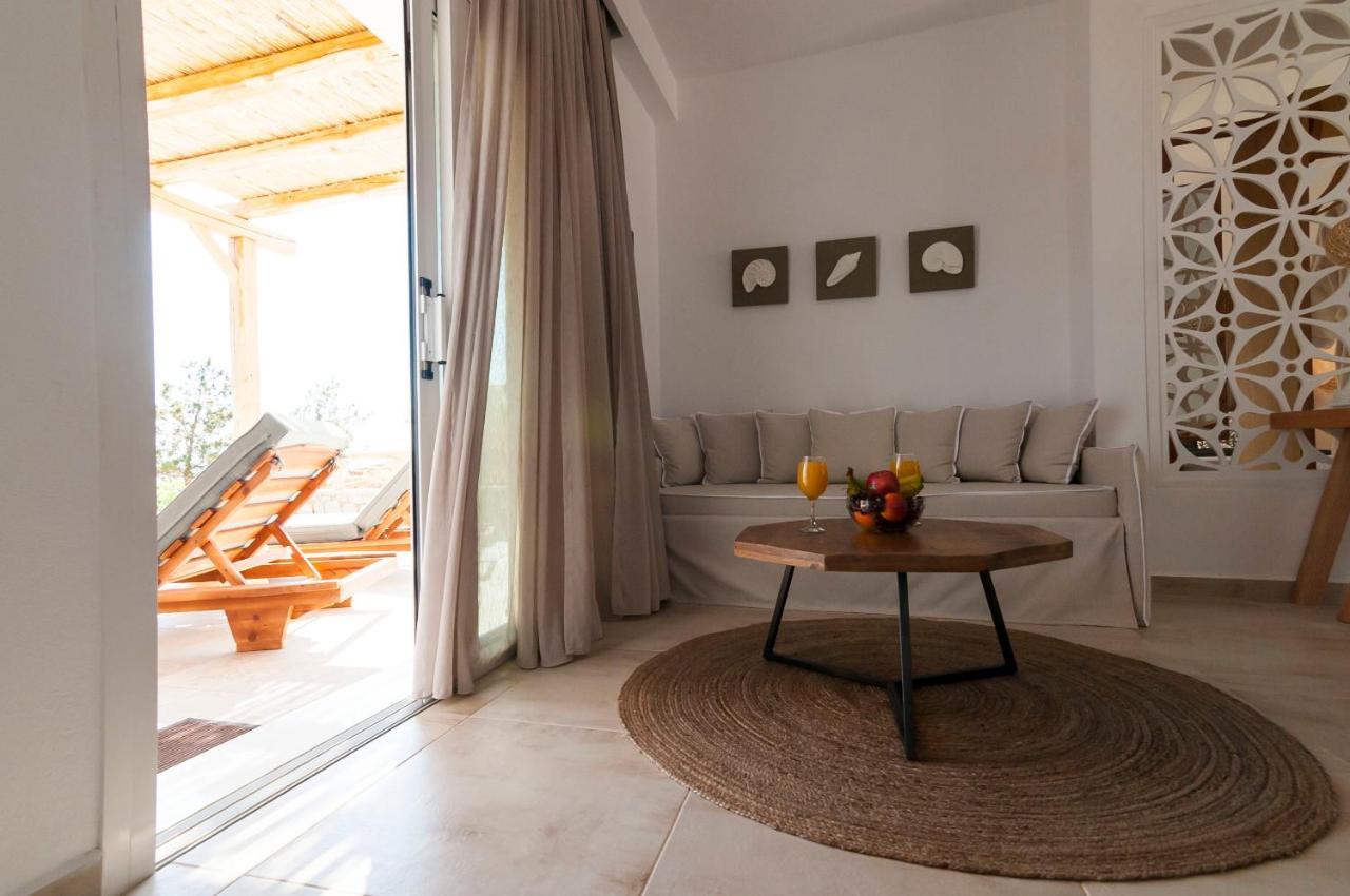 Akropolis Village Complex Of Luxury Residence 키라파나기아 외부 사진