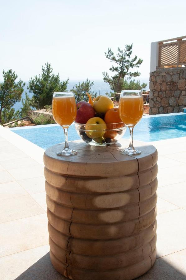Akropolis Village Complex Of Luxury Residence 키라파나기아 외부 사진