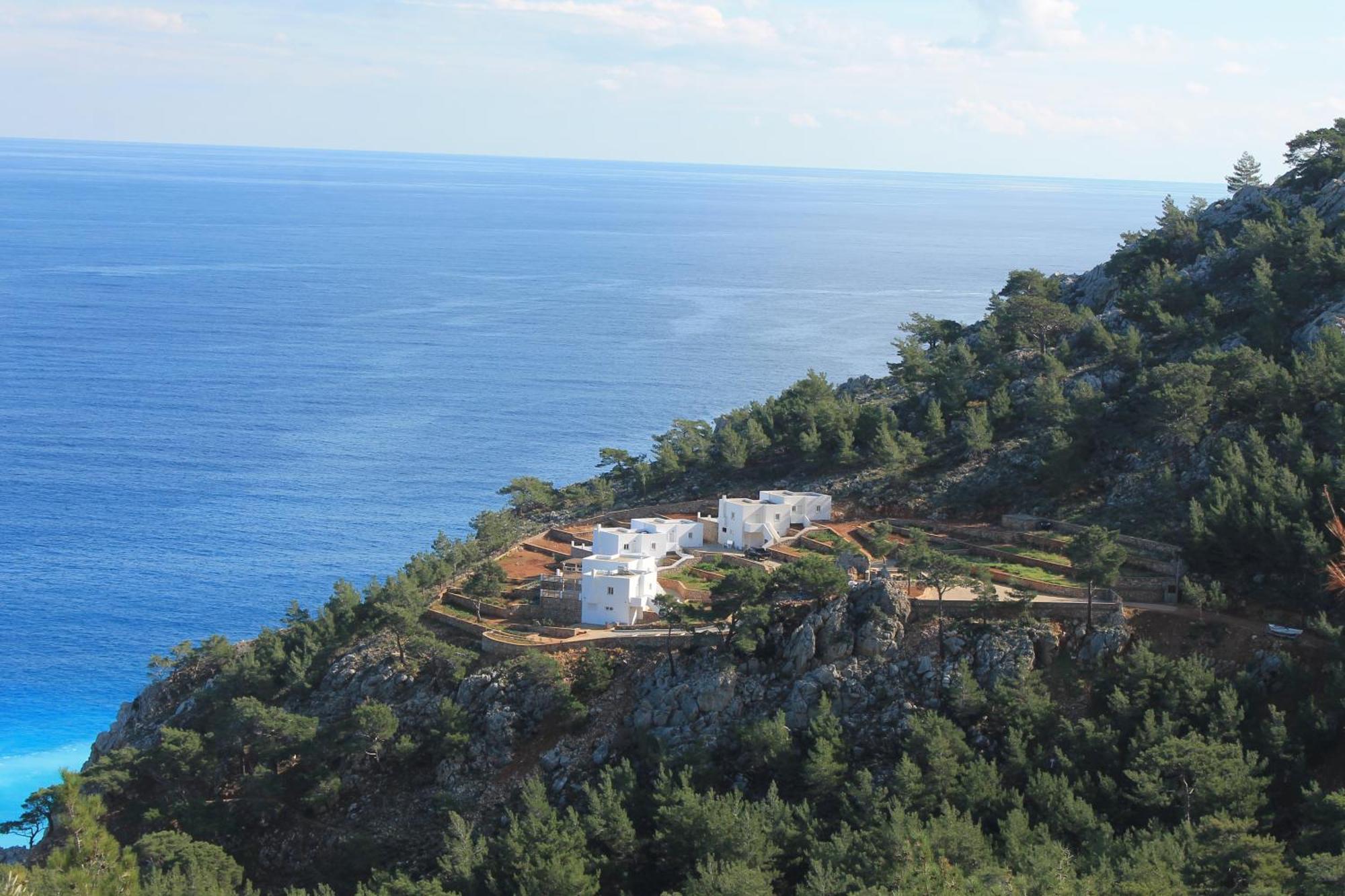 Akropolis Village Complex Of Luxury Residence 키라파나기아 외부 사진