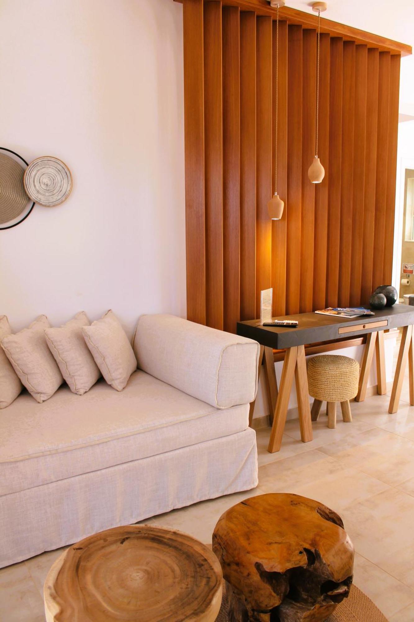 Akropolis Village Complex Of Luxury Residence 키라파나기아 외부 사진