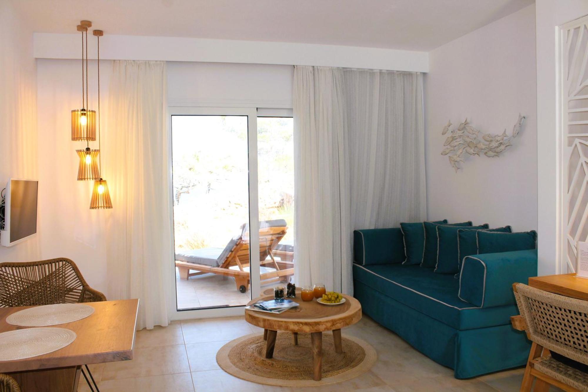 Akropolis Village Complex Of Luxury Residence 키라파나기아 외부 사진